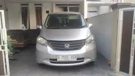 Honda Freed 2010 Bensin