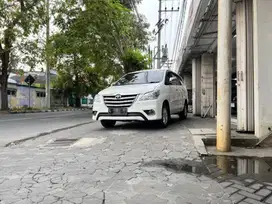 Toyota Kijang Innova 2.5 Diesel MT Manual 2015