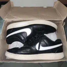 Dijual Sepatu Nike F1 Hitam Putih Size 41 Full kulit