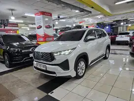 Toyota Innova Zenix V Hybrid 2024 HEV Modellista
