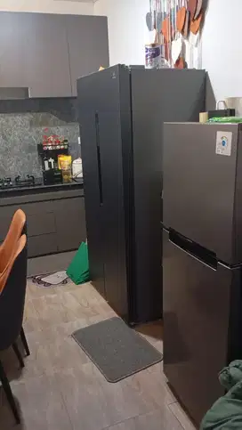 Kulkas Polytron Side By Side