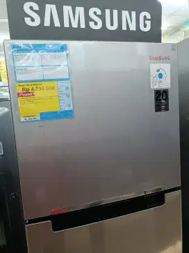 SEGAMPANG ITU CICILAN HOME CREDIT UNTUK KULKAS SAMSUNG