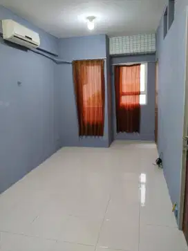 Dijual Apartemen Puncak kertajaya 2BR lantai 3 dekat ITS