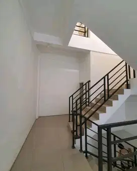 RUKO CITY 9 DRIYOREJO GRESIK MURAH UNTUK USAHA Lie.A163