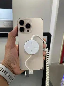 iPhone 16 pro New garansi resmi ibox