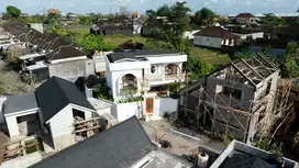 Charming 2-Bedroom Villa with Pool & Garden in Serene Cepaka