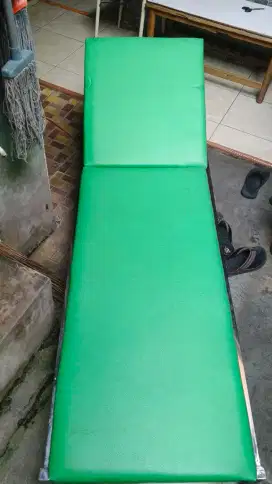 Meja Kasur Periksa / Pasien (Matras)