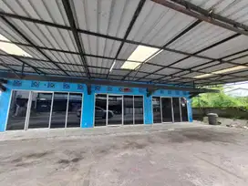 Fisewakan ruko pinggri jalan raya sleman dekat ugm