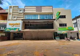 Jual 2 Unit Ruko Gandeng 3LT Strategis Cocok Usaha Kuliner Coffee Shop