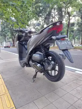 DP MINIM 800K NEW HONDA VARIO 125 CBS ISS THN 2019 PAJAK IDUP SIAP GAS