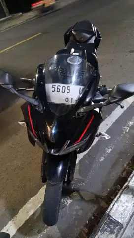 Dijual Yamaha R15