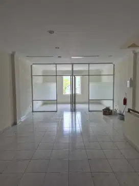Sewa ruko exclusive Pantai Indah kapuk BGM 5x15 3lt parkir luas