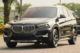 BMW X1 XLine 2021 LCI Facelift Panoramic Black 320i gla200 a200 c200