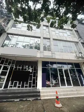 Ruko Gandeng ada 2 Unit, Lokasi Prime Kebon Jeruk, 560 m² – Harga Nego