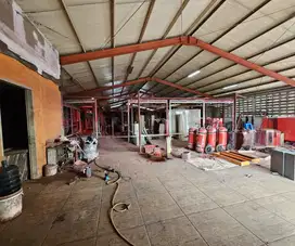 Jarang ada Di sewakan Bangunan Mandiri / Gudang di Cibodas Cimone