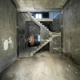 DIJUAL TOWNHOUSE KOMPLEK MADIO MEGA MAS - DAERAH KRAKATAU