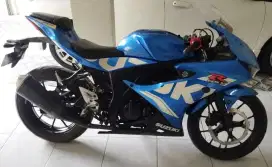 GSX R150 biru 2017