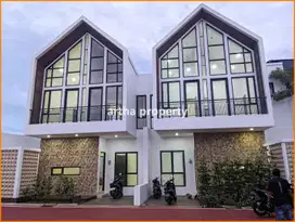 RUMAH TOWNHOUSE MEWAH DI WITANA HARJA PAMULANG