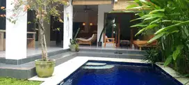 Villa 1 lantai 3 kamar tidur baru di renov disewakan, Canggu area