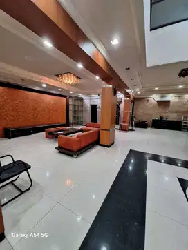 Disewa Rumah Mewah Semi Furnished di Tebet Jakarta Selatan