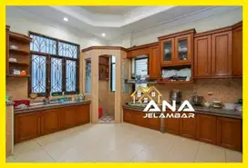 ANA RUMAH 13X20M² JALAN RAYA JELAMBAR