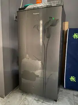 kulkas 1 pintu panasonic