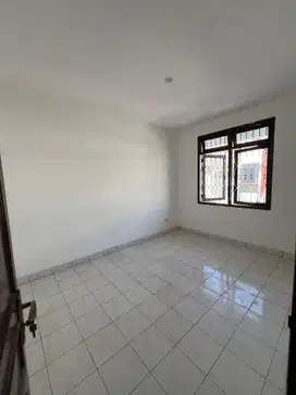 DIJUAL RUMAH TAMAN PALEM LESTARI BEBAS BANJIR