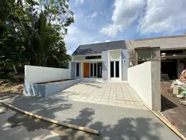 DIJUAL RUMAH SIAP HUNI LAHAN LUAS DI SLEMAN BARAT, SIAP KPR