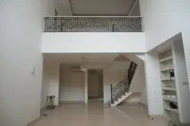 Dijual rumah siap huni di pondok indah jaksel lokasi dkt PIM