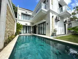 (BK) VILLA MODERN FURNISHED ONE GATE DI UNGASAN