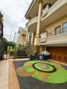 Jual cepat Rumah mewah PIK luas 425m bangunan 1000m full marmer & jati