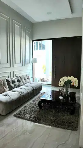 Rumah Baru Mewah Kawasan Batununggal Kota Bandung Moderen