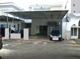 Dijual Rumah Makassar sekitar Jalan Metro Tanjung Bunga