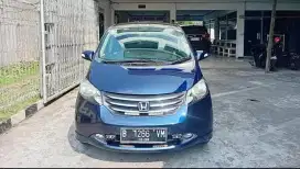 Honda Freed Type E (PSD) AT 2011.