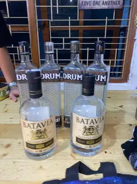 Botol minuman untuk pajangan