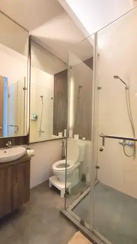 Dijual Rumah Turun Harga Siap Huni di Discovery Bintaro Jaya SC-16079