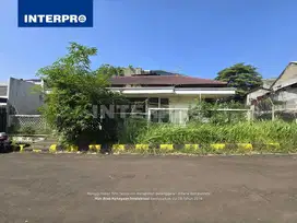 Rumah 1,5 Lantai Dijual Intercon Kebon Jeruk Hook - Luas Tanah 258m2