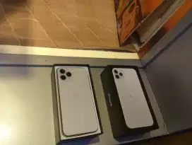 Iphone 11 pro 256gb silver corner