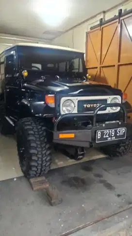 Toyota hardtop bensin thn 80 4x4