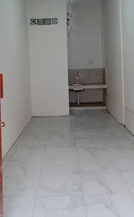 Di sewakan ruko strategis