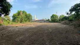 300 Juta Tanah Dekat Stadion Maguwoharjo