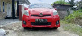 Mobil Yaris tahun 2012 manual