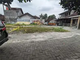 Tanah Apik Dekat Lapangan Klidon Jl. Kaliurang Km10 SHMP Tepi Jalan