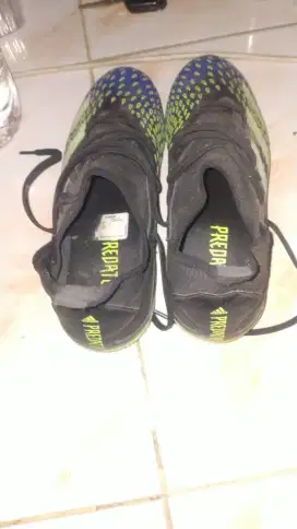 Adidas predator ukuran 38 original BEKAS