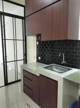 Rumah Greenlake city type 4x15 2lantai SHM Rapi posisi bagus