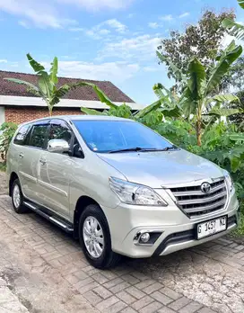 Toyota Kijang Innova G 2013