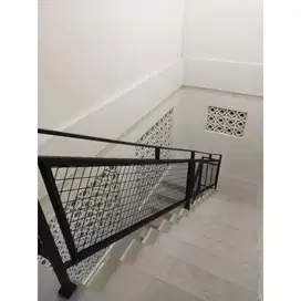 reling tangga minimalis besi holo galvanis