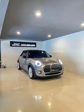 Harga Omoda dapet Mini Atap Terbuka. Mini Cooper 1.5 Cabriolet 2019