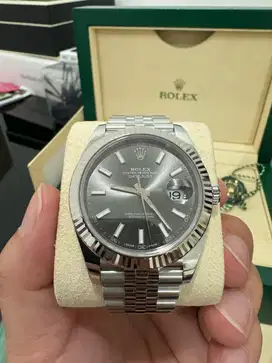 Rolex Datejust 41 Rhodium Grey  Fluted jubilee