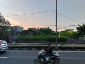 Disewakan tanah kosong 960m²pinggir jln raya kol.sugiono duren sawit